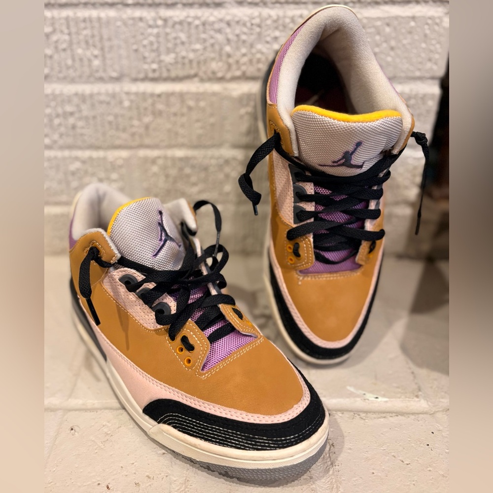 RARE Jordan 3 “Winterized” Archaeo Brown DR8869-200 -Excellent condition!